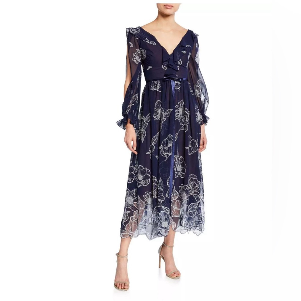 💙 MARCHESA Notte Navy Blue Silver Floral Embroidered Lace Slit Sleeve Dress 4‎